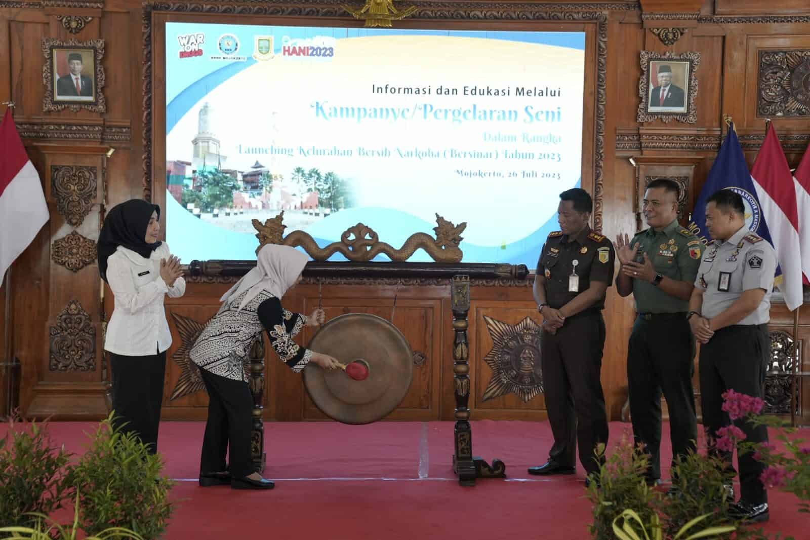 Peringatan Hari Anti Narkotika Internasional (HANI) Tahun 2023 di Kota Mojokerto. Peringatan Hari Anti Narkotika Internasional (HANI) Tahun 2023 di Kota Mojokerto.